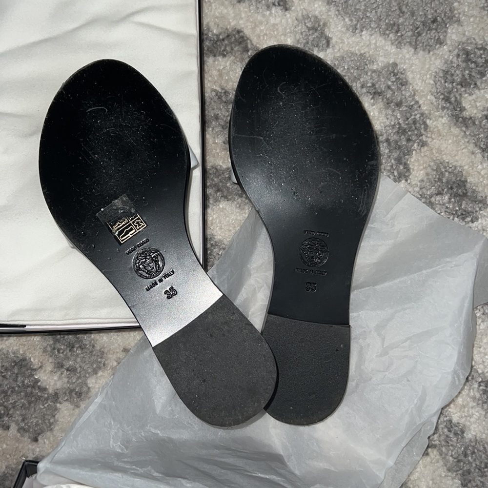 Authentic Versace sandals - Picture 5 of 6